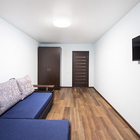 Central Park Apartment Lviv Exteriör bild